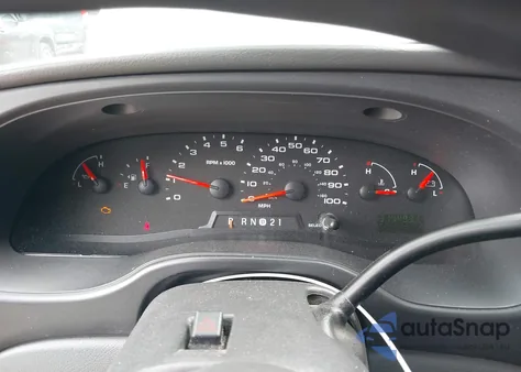 2008 Ford E-350 Super Duty Xl/Xlt from USA, damaged, VIN 1FBSS31L08DB36795